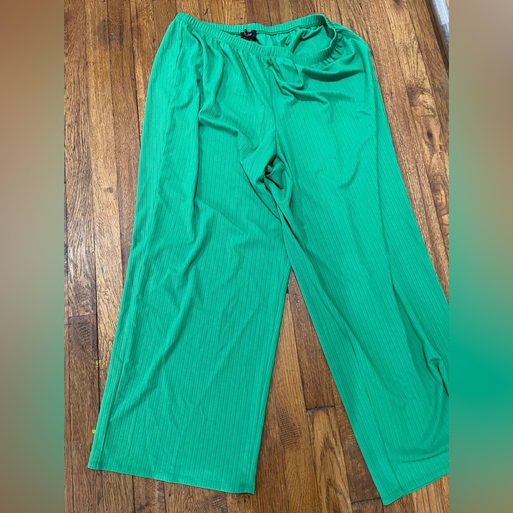 Melissa Paige Emerald Green Ribbed Wide-Leg Pants